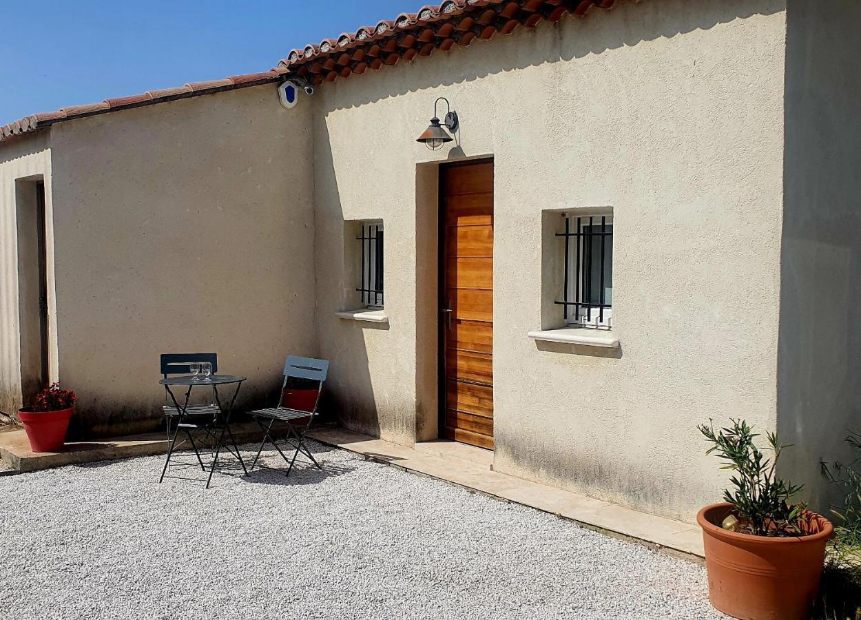 Coquet 2 Pieces Au Calme Avec Piscine Villa ฟองต์วิลเย ภายนอก รูปภาพ