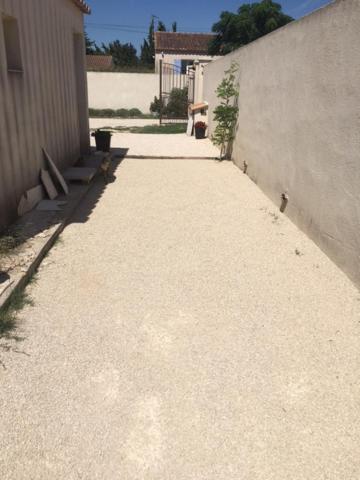 Coquet 2 Pieces Au Calme Avec Piscine Villa ฟองต์วิลเย ภายนอก รูปภาพ